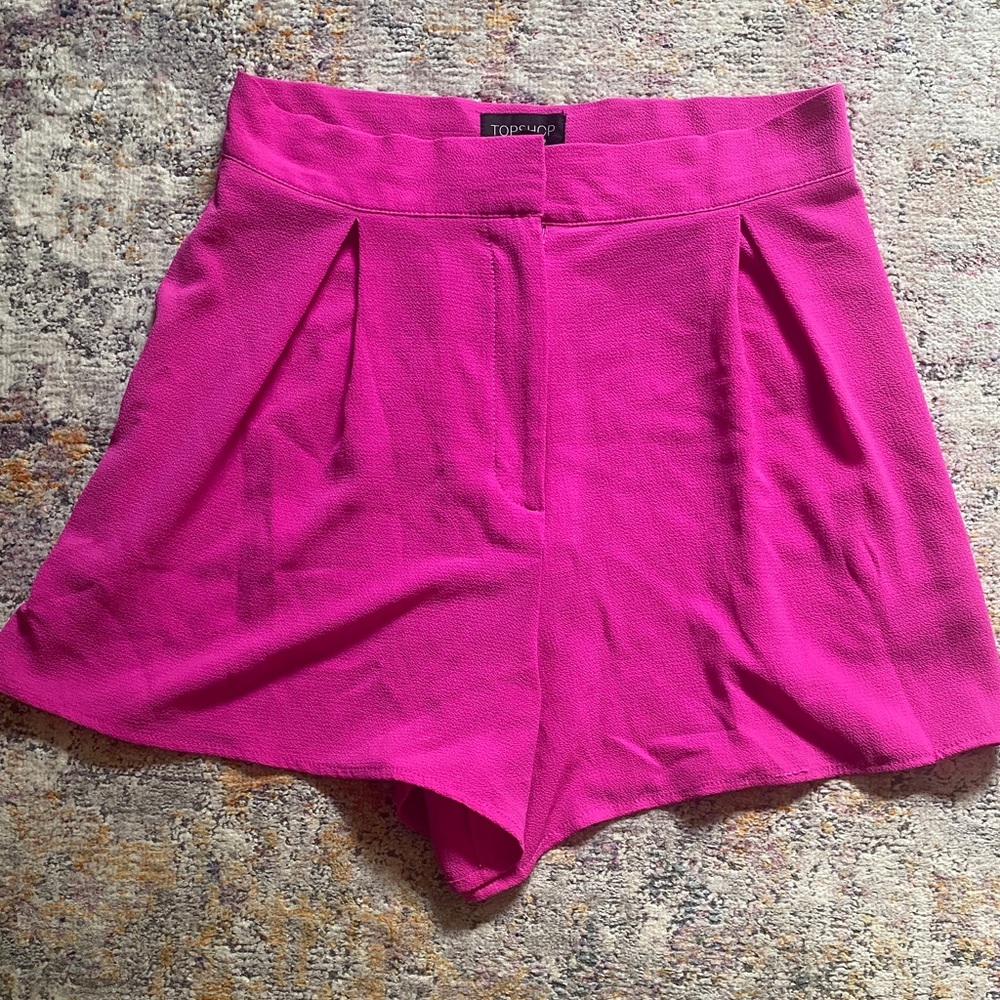 Topshop Fuchsia High-Waist Pleated Shorts